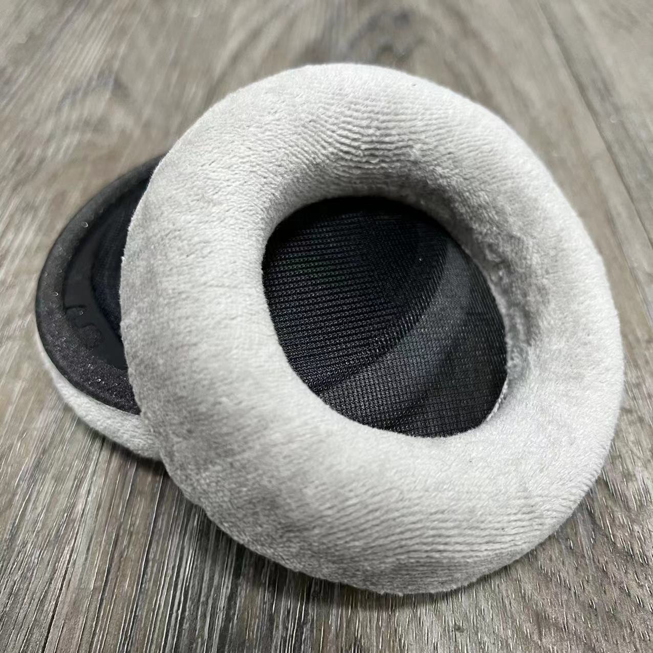 100% Original Ear Pads cushion - Velvet Cushion Cover のレビューと価格