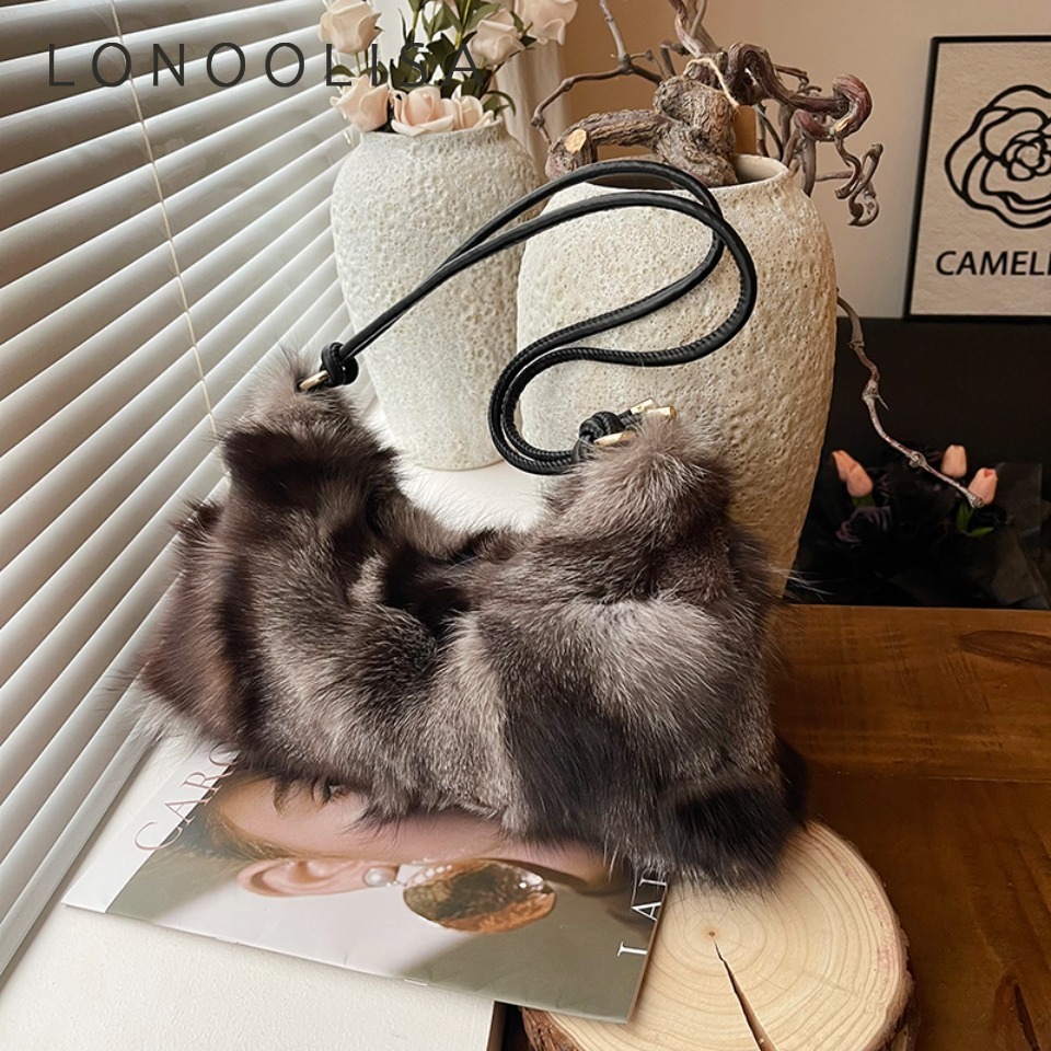 Luxury Winter Warm Fox Fur Sho - Interior Design Warm のレビューと価格