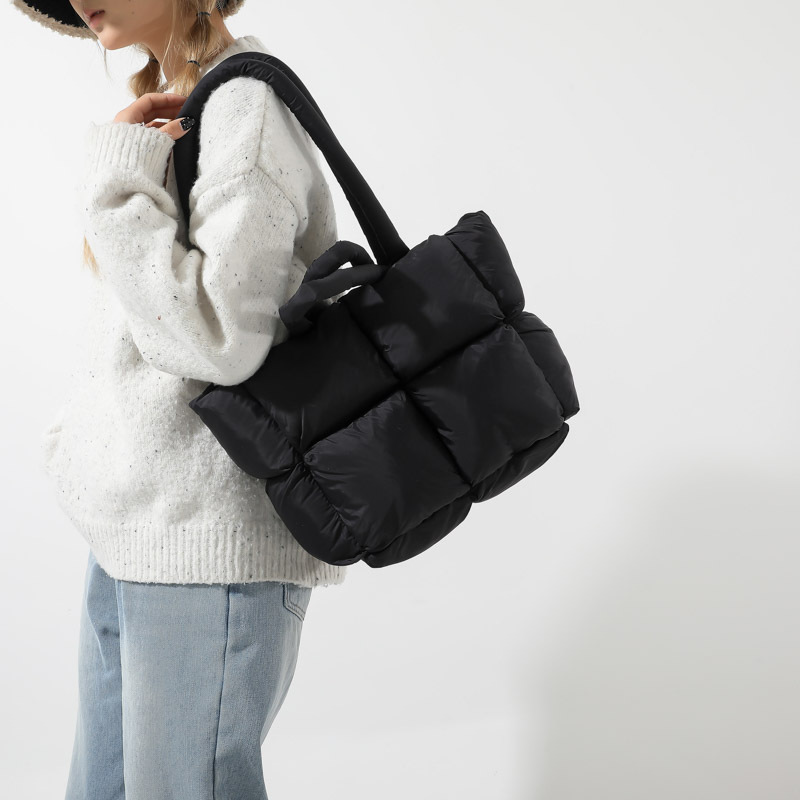 Fashion Soft Puffer Tote Bag D - Interior Design Warm のレビューと価格